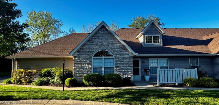 2570 Barnstone Avenue, Canton, OH - Photo 3