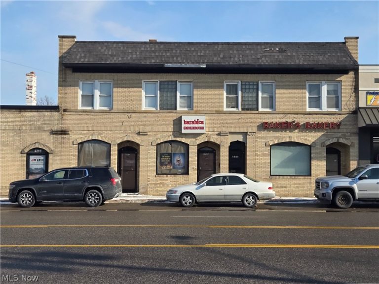 5767 Ridge Road, Parma, OH, 44129