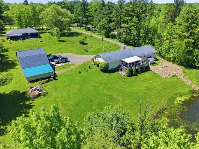 3670 Austinburg Road, Ashtabula, OH - Photo 5