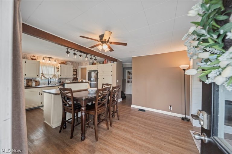 97 Main Street, Zanesville, OH - Photo 8
