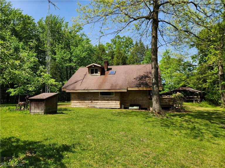 5671 River Road, Geneva, OH - Photo 5