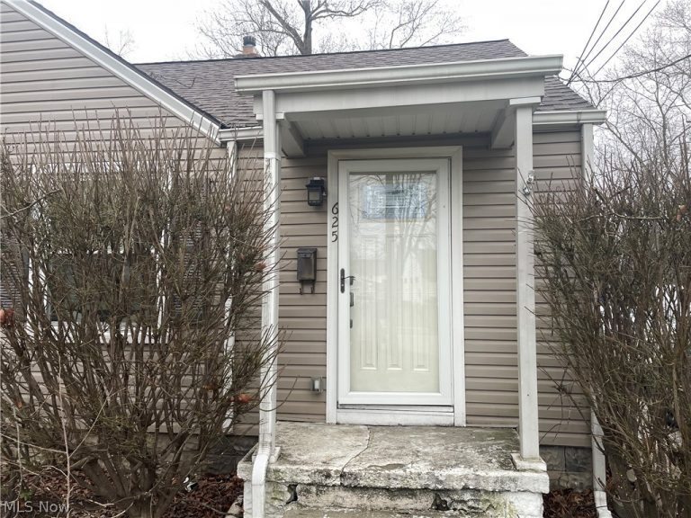 625 Meadowbrook Avenue, Warren, OH - Photo 5
