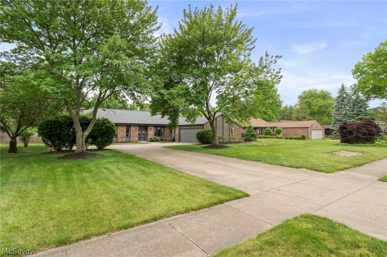 24707 Westwood, Westlake, OH - Photo 5