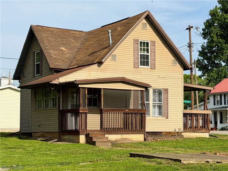 66 Federal Street, Little Hocking, OH, 45742