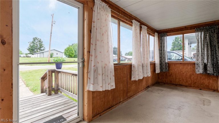 431 Swigart Street, New Lexington, OH - Photo 4