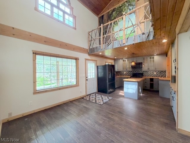 8260 Walnut Street, Sherrodsville, OH - Photo 6