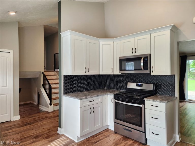 6483 Carter Boulevard, Mentor, OH - Photo 6