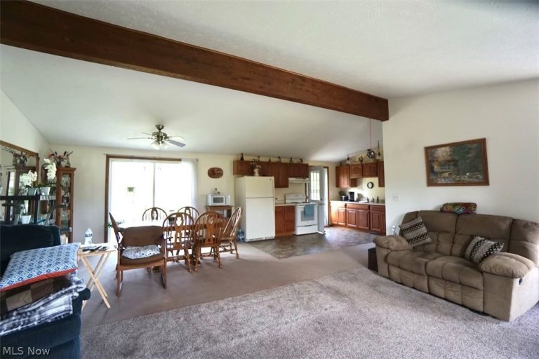 5875 Trumbull Road, Geneva, OH - Photo 3