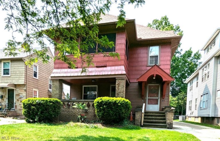 17812 Park Drive, Cleveland, OH - Photo 3
