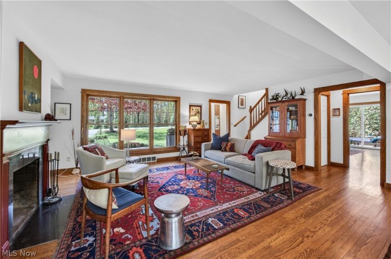 31599 Fairview Road, Orange, OH - Photo 5