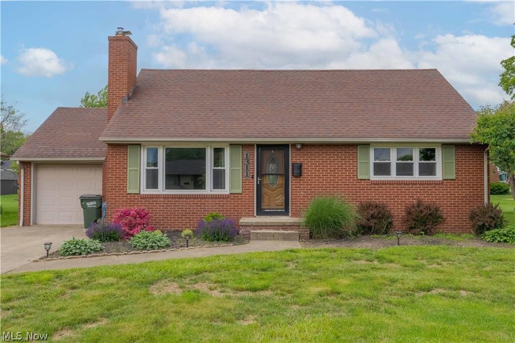 1311 High Street, Louisville, OH