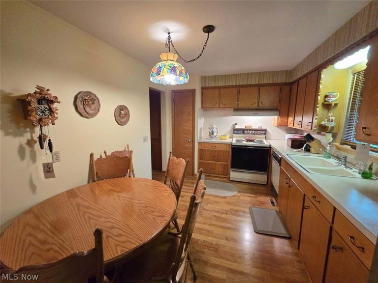 3836 21st Street, Canton, OH - Photo 8