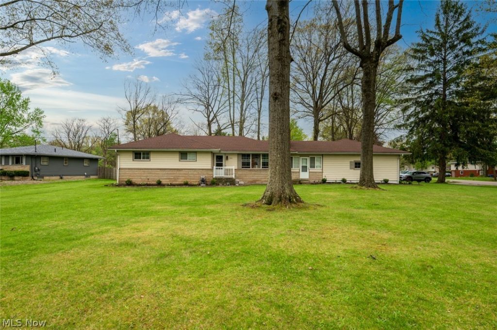 503 Montrose Street, Youngstown, OH