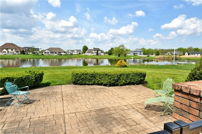 6367 Angel Court, Warren, OH - Photo 6