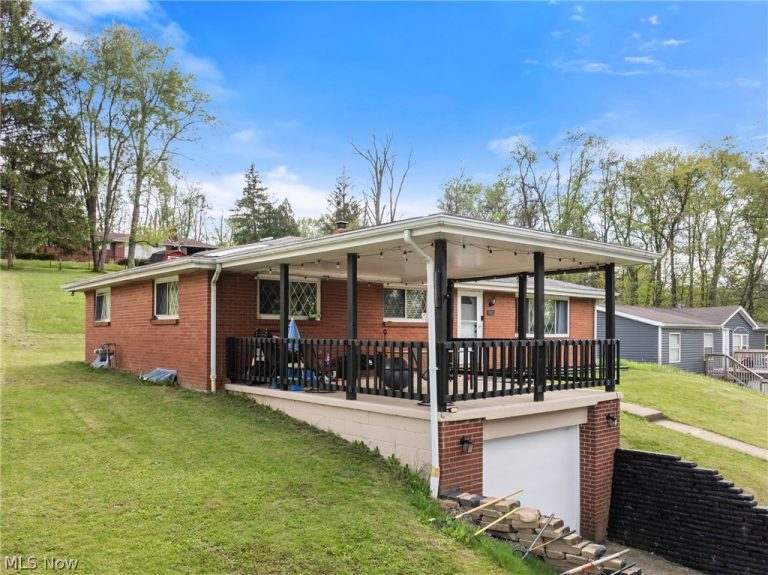 942 Overlook Drive, Wintersville, OH - Photo 3