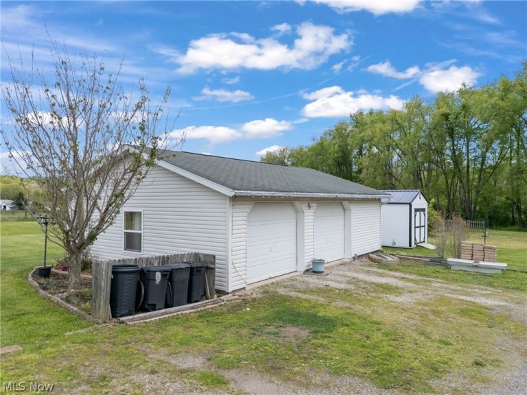 14338 Crowl Street, Minerva, OH - Photo 6