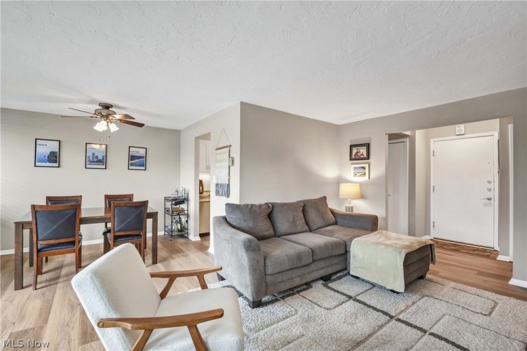12900 Lake Avenue #314, Lakewood, OH - Photo 6