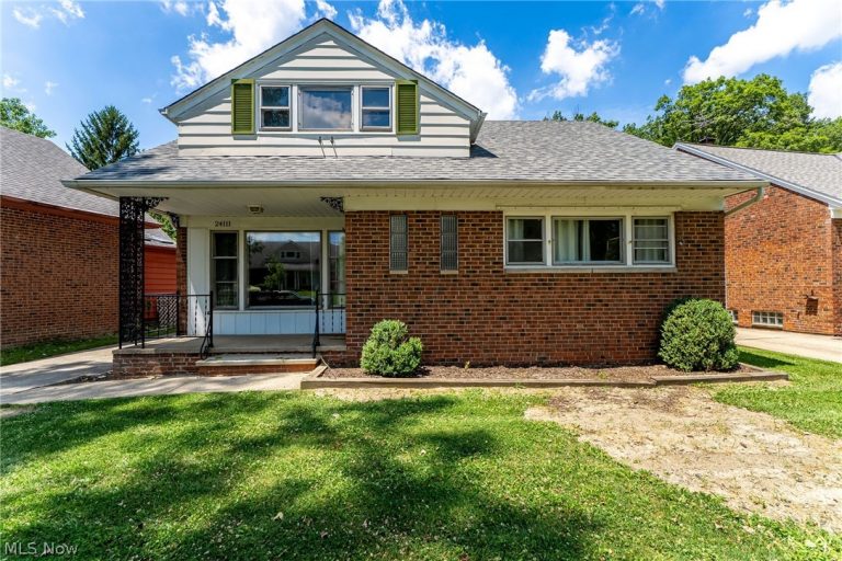 24111 Edgehill Drive, Beachwood, OH, 44122