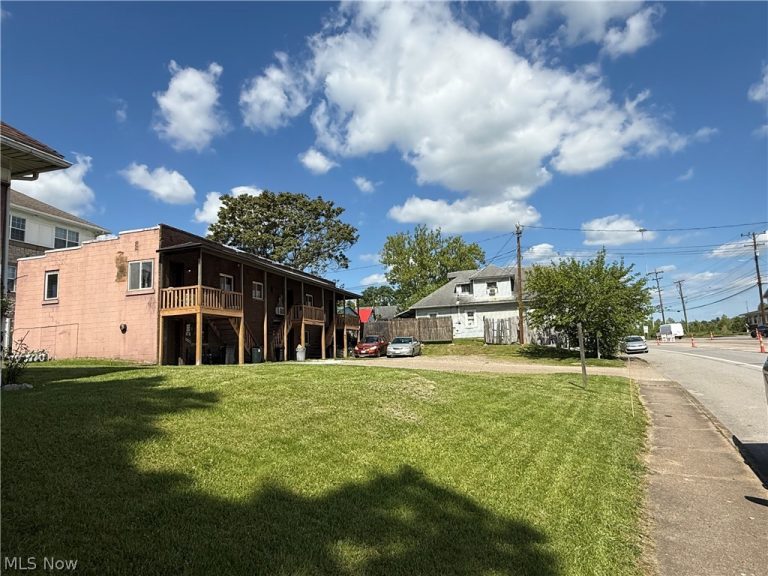 3010 Camden Avenue, Parkersburg, WV - Photo 5
