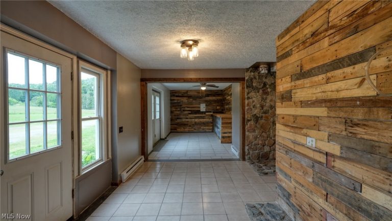 280 Virginia Ridge Road, Philo, OH - Photo 4