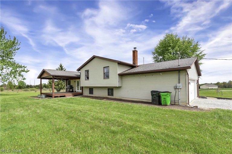 9550 Spencer Road, Homerville, OH - Photo 5
