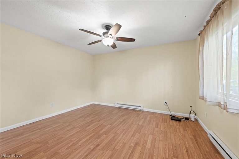 12360 Cowley Road, Columbia Station, OH - Photo 6