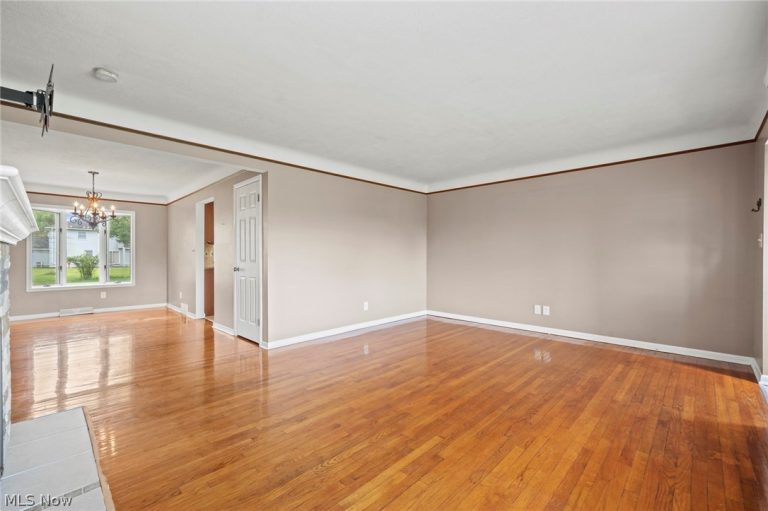 13257 Whitney Road, Strongsville, OH - Photo 6