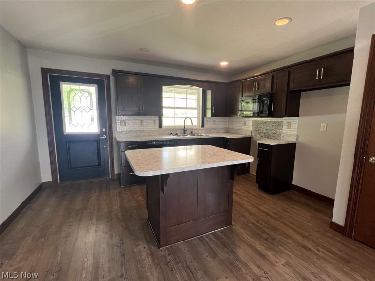 357 Liberty Street Street, Millersburg, OH - Photo 4
