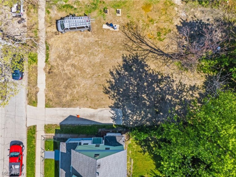 1477 114th Street, Cleveland, OH - Photo 4