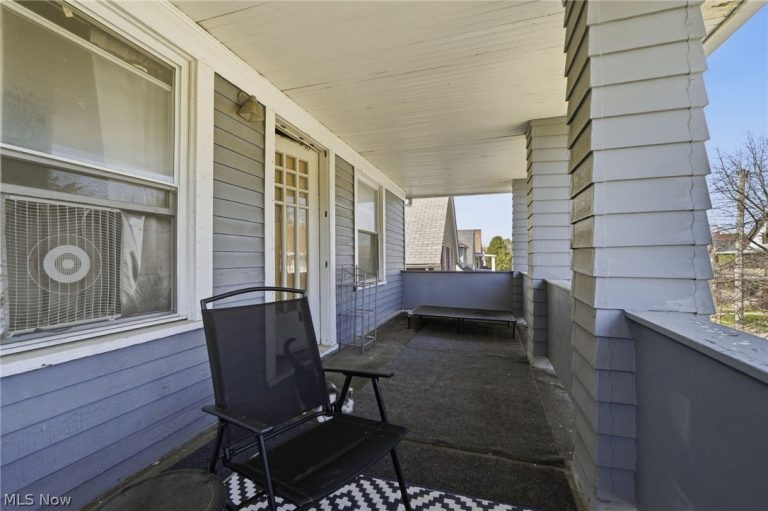 2064 91 Street, Cleveland, OH - Photo 2