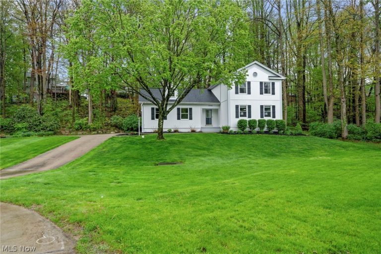4542 Briarcliff Trail, Copley, OH - Photo 3