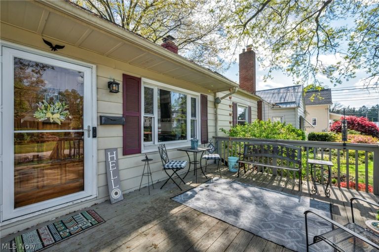312 Linwood Street, Cuyahoga Falls, OH - Photo 4