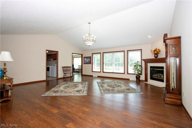 1030 Fairfield Drive, Wooster, OH - Photo 4