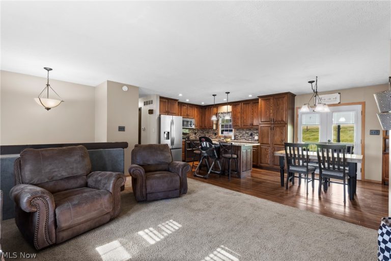 1309 Kennedy Avenue, Martins Ferry, OH - Photo 6