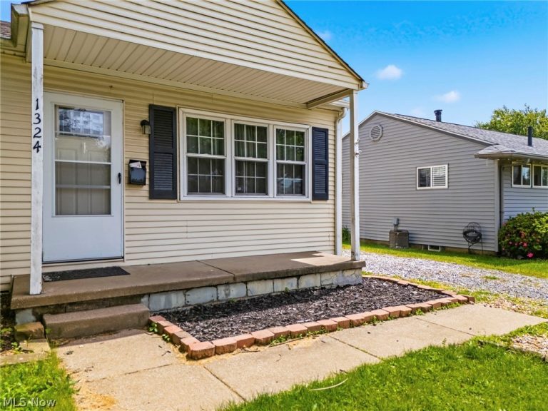 1324 Western Avenue, Canton, OH - Photo 4