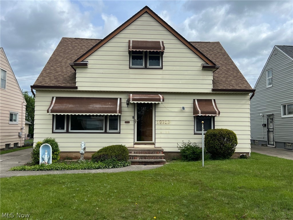 19313 Longview Avenue, Maple Heights, OH