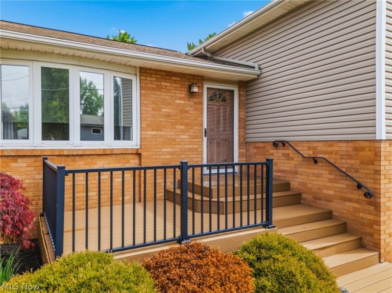 1107 Lynbrook Street, North Canton, OH - Photo 5