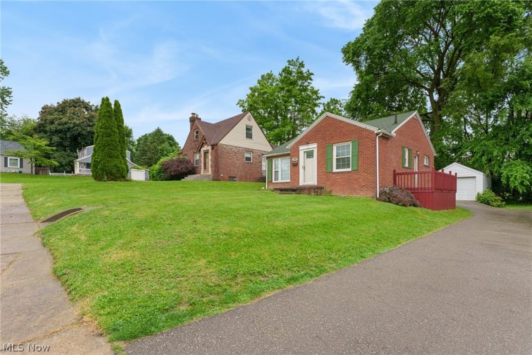 1307 23rd Street, Canton, OH - Photo 2