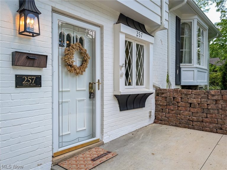 257 Sand Run Road, Akron, OH - Photo 3