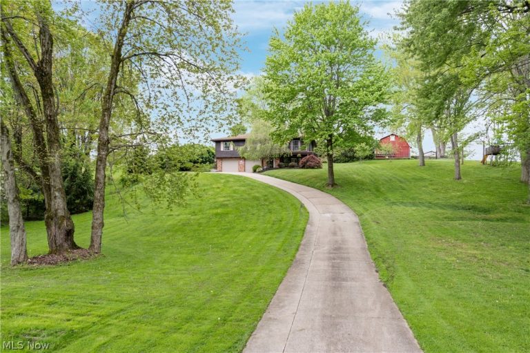 1941 Congress Lake Road, Mogadore, OH - Photo 2
