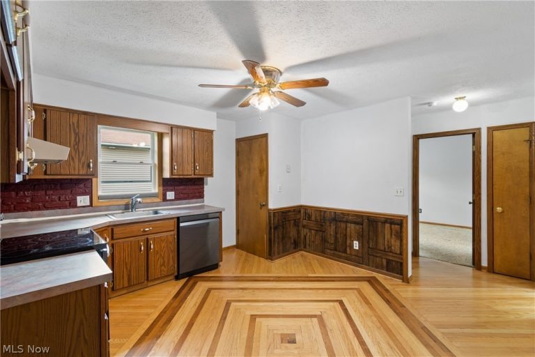 343 3rd Street, Wadsworth, OH - Photo 4