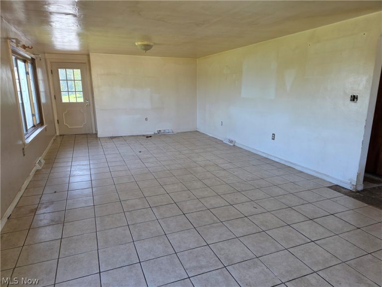 5491 Bye Road, East Palestine, OH - Photo 3