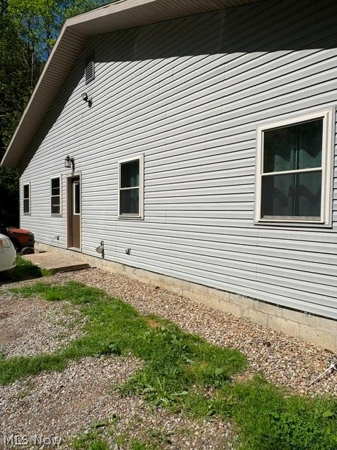 2934 Henderson School Road, New Philadelphia, OH - Photo 2