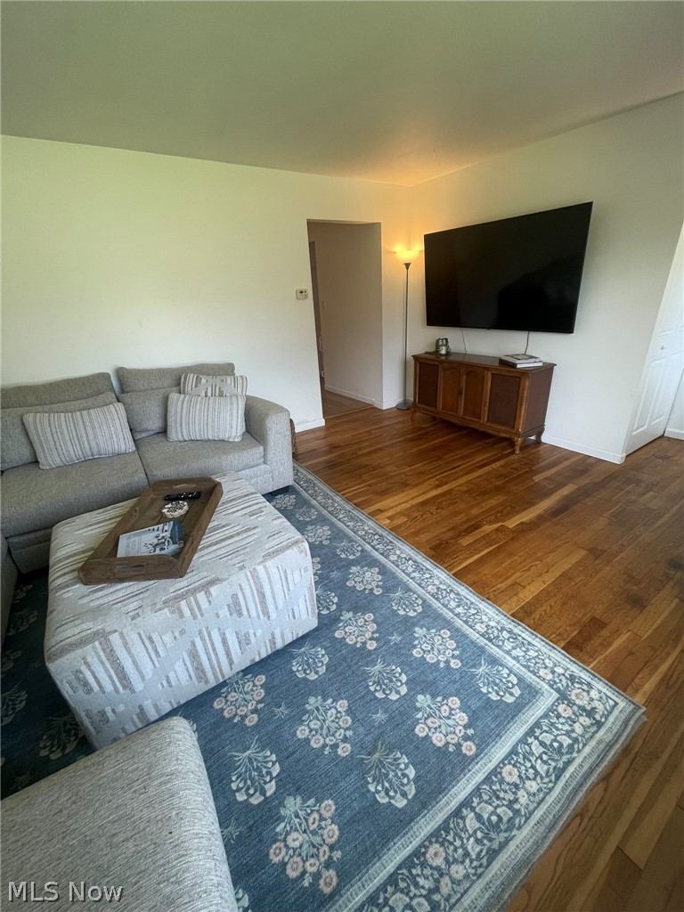 6572 Glenallen Avenue, Solon, OH - Photo 3