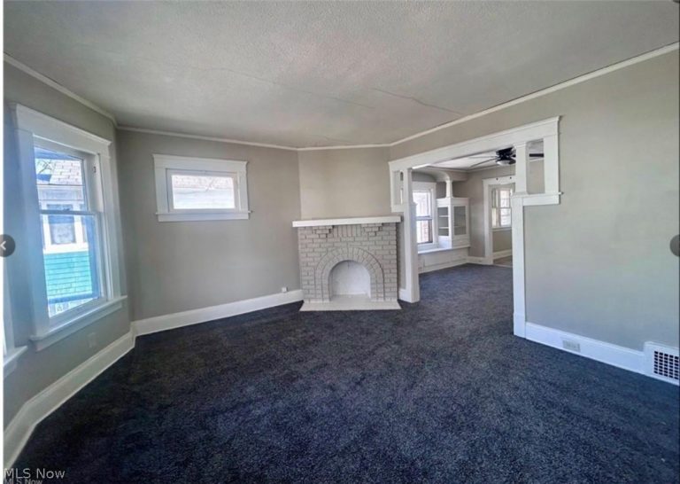 13412 Graham Road #Up, East Cleveland, OH - Photo 2