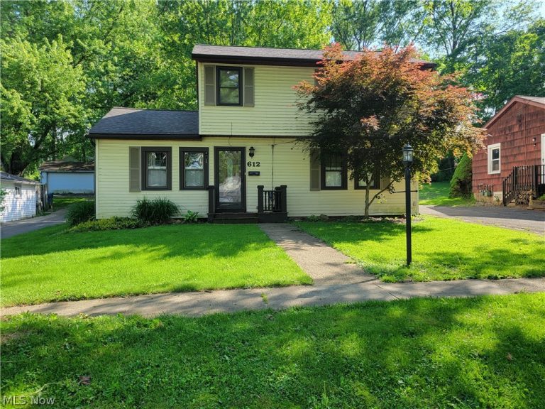 612 Cuyahoga Street, Kent, OH, 44240