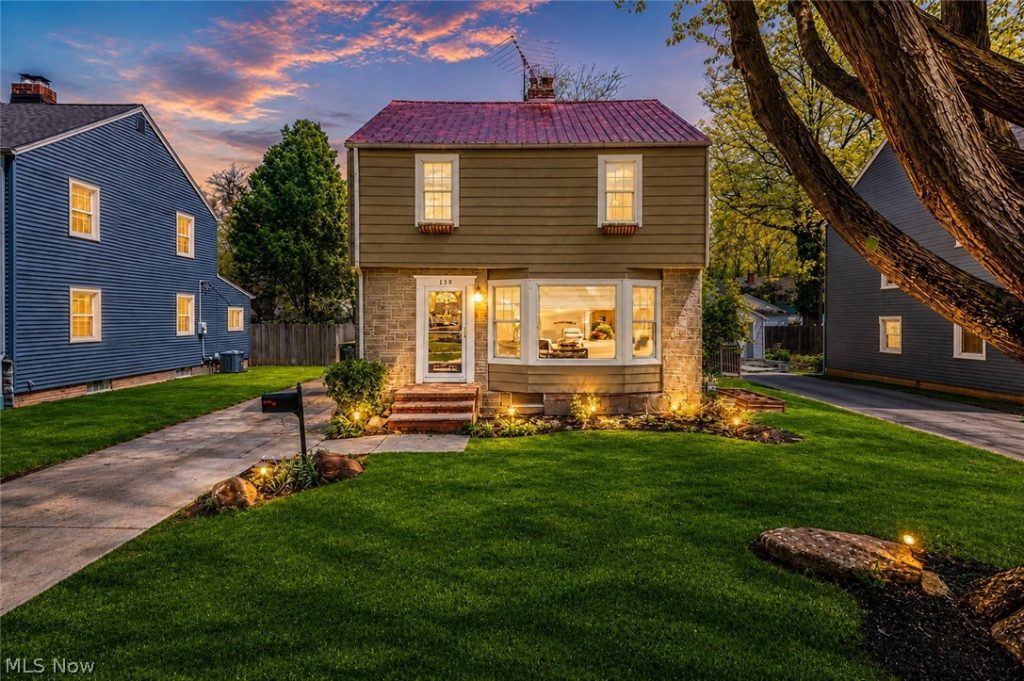 159 Inwood Boulevard, Avon Lake, OH