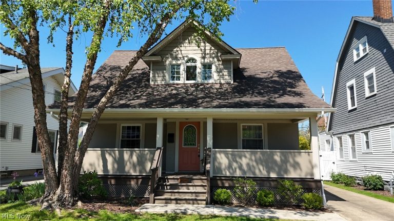 1614 Wyandotte Avenue, Lakewood, OH - Photo 5