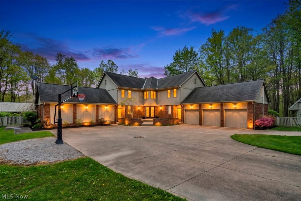 5168 Townsend Road, Richfield, OH