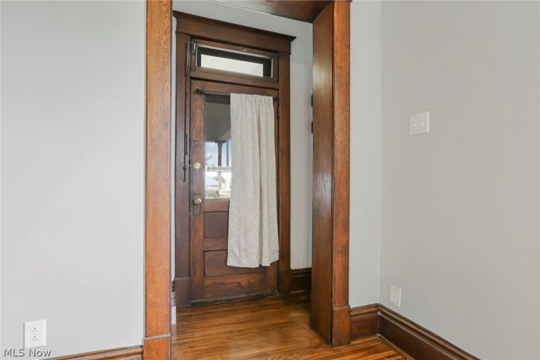 1601 Bluff Street, Zanesville, OH - Photo 3